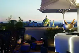 Atmosphere Rooftop Bar 