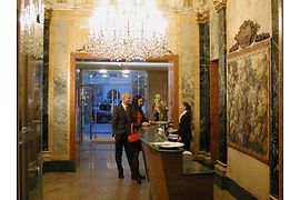 Ambassador Hotel Wien Reception